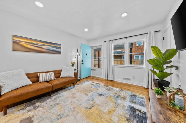 Photo - 172 Cherry St Unidad ID1328014P