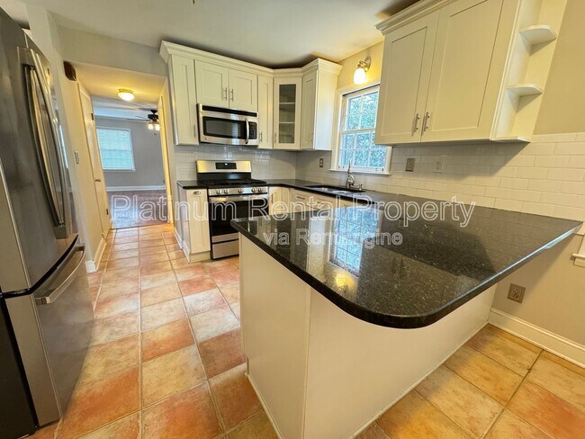 Photo - 2960 Appling Cir