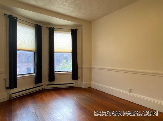 Photo - 614 Columbus Ave Unidad 3