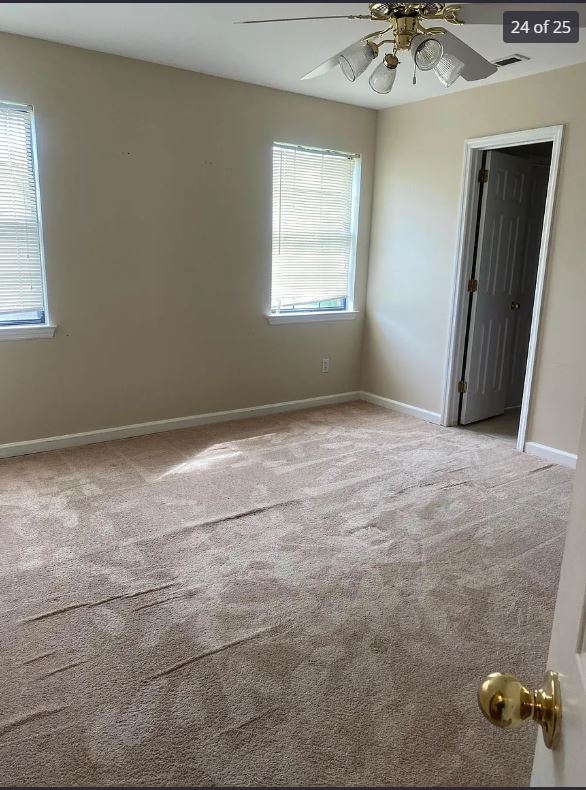 Photo - 137 Laredo Cir