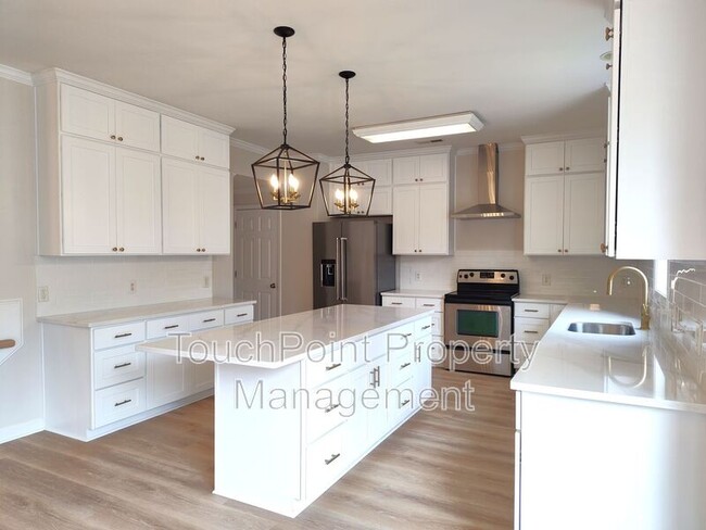 Photo - 6470 Chadwell Ct