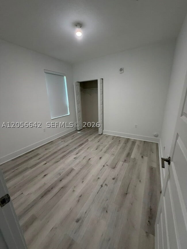 Building Photo - 7865 NW 104th Ave Unit 1