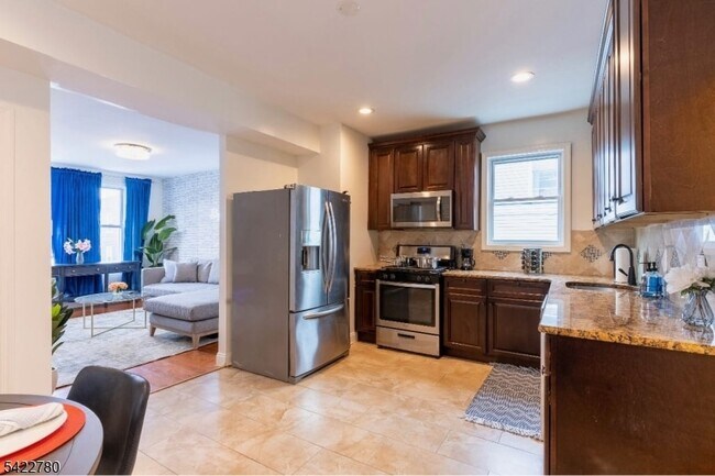 45 Highland Ave Unidad 1