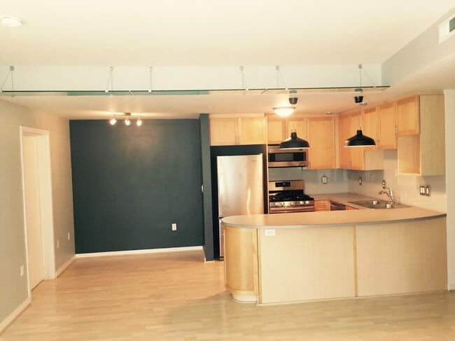 Photo - 327 Northwest Park Avenue Unit Apartment 3-D