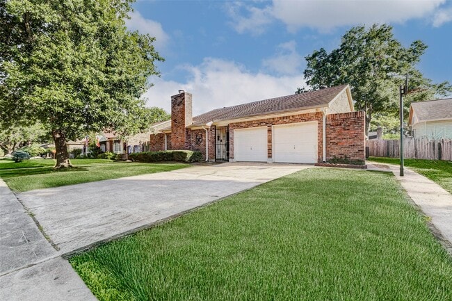 Photo - 22219 Elsinore Dr