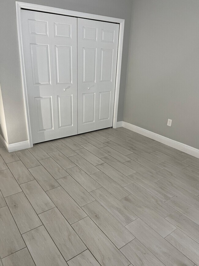 Photo - 1801 W Sligh Ave Unidad 2101