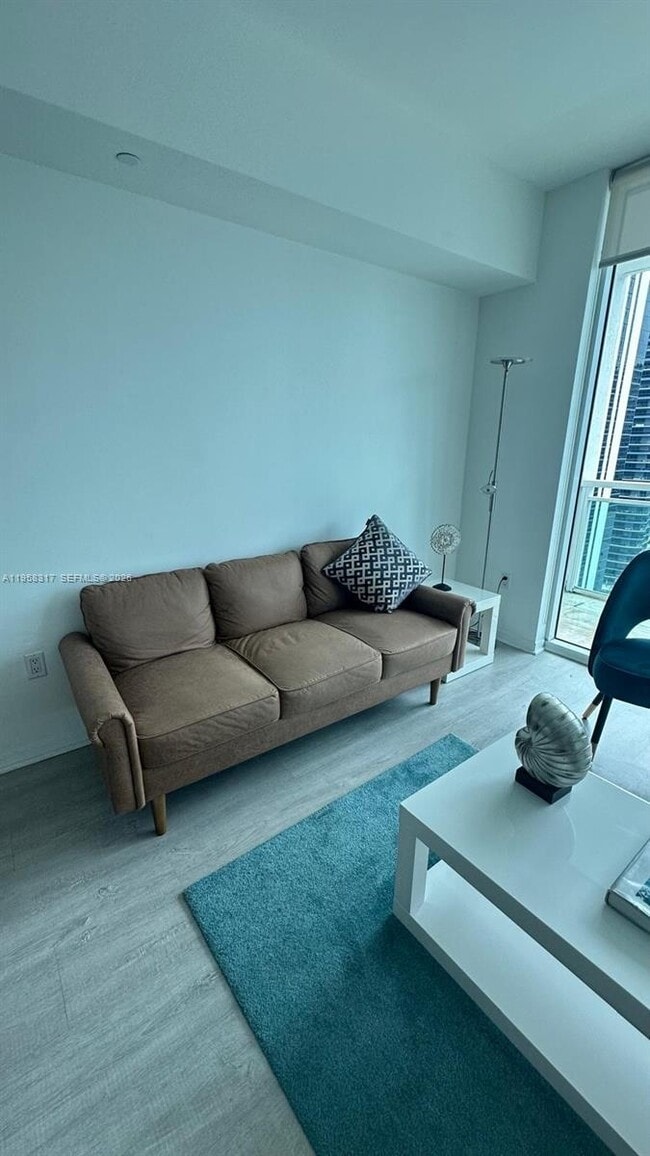 Photo - 951 Brickell Ave Unidad 3509