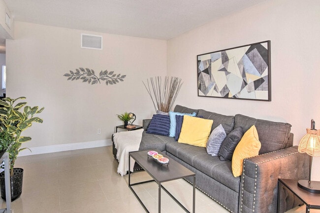 441 NW 7th Terrace Unidad SI FL1-ID1545951P
