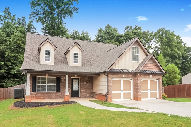 Photo - 221 Raleigh Way