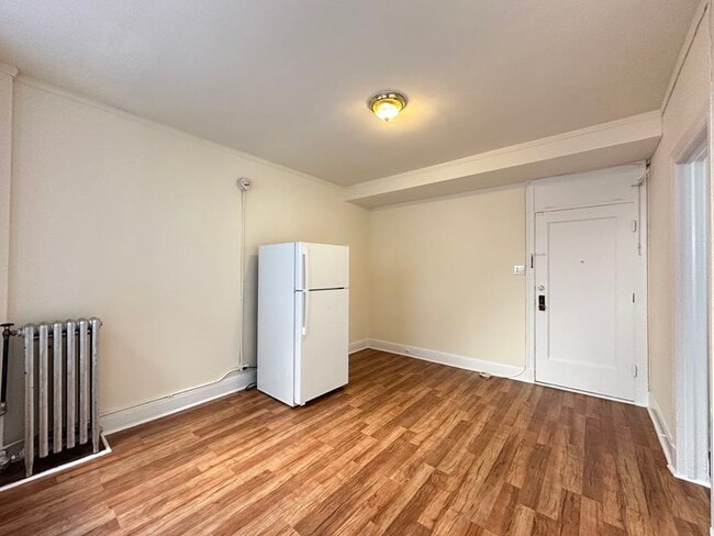 Photo - 3335 W Diversey Ave Unit 801