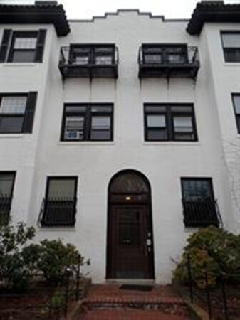 Photo - 26 Medfield St Unit 1