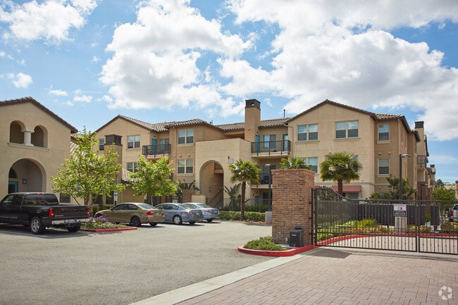 Solimar Luxury Homes