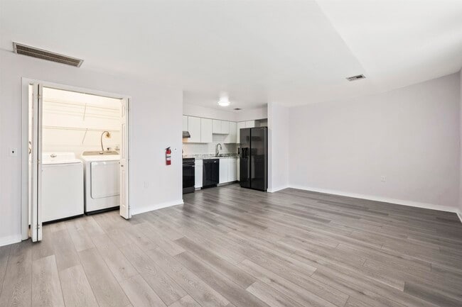 Photo - 310 Passaic Ave Unit 302
