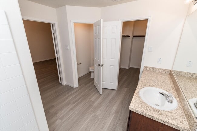 Photo - 1135 Lexington Grove Dr