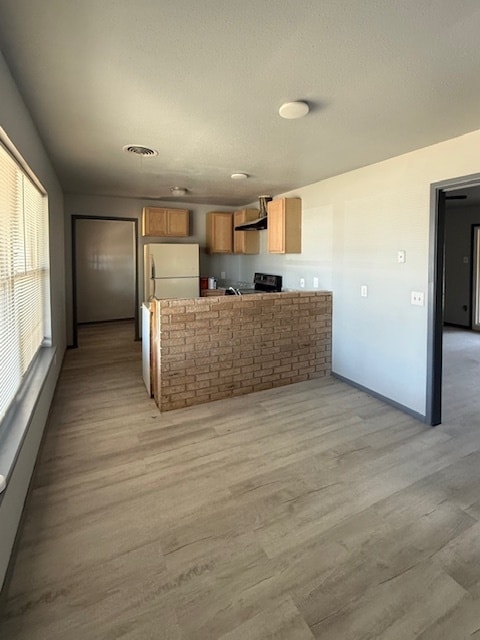 Photo - 5440 48th St