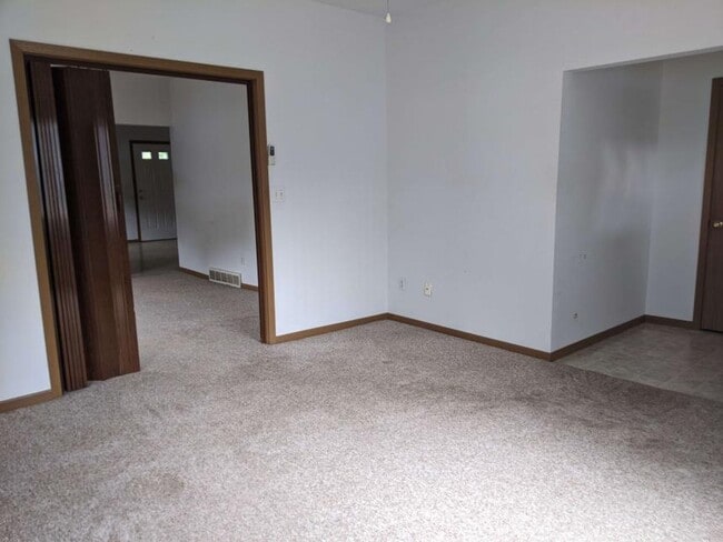 Photo - 912/914 E Jefferson St Unit 912J