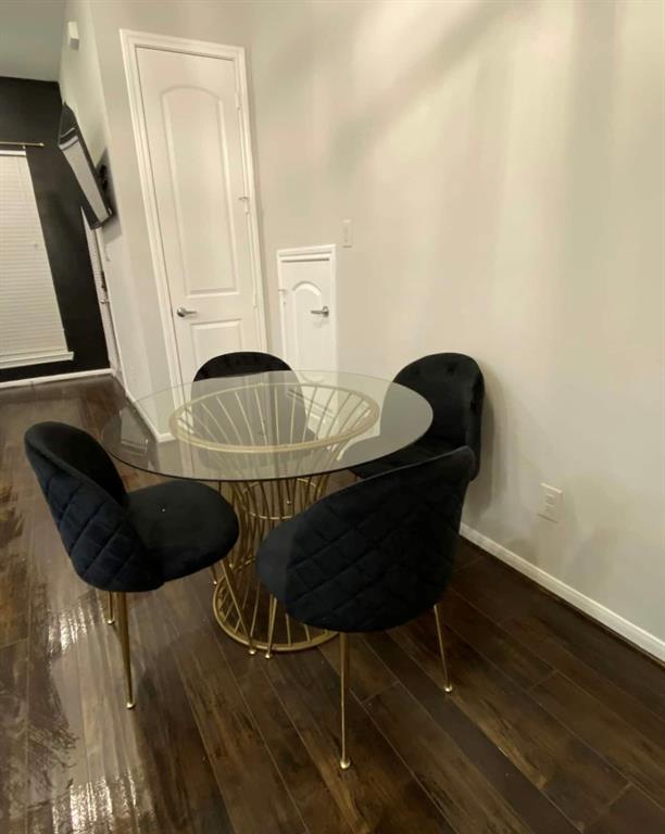 Photo - 5610 Patrick St