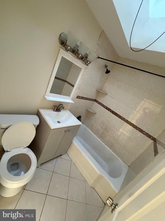 Photo - 4434 Marple St