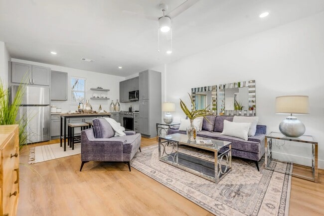 5313 Reiger Ave Unidad 404