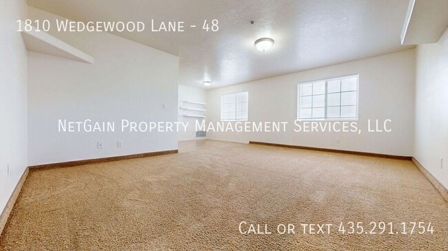 Photo - 1810 Wedgewood Ln