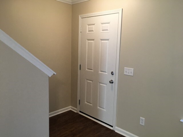 Photo - 5 Miller Pond Rd