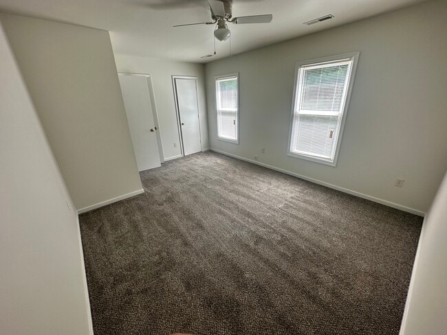 Photo - 15210 Broadwater Ct