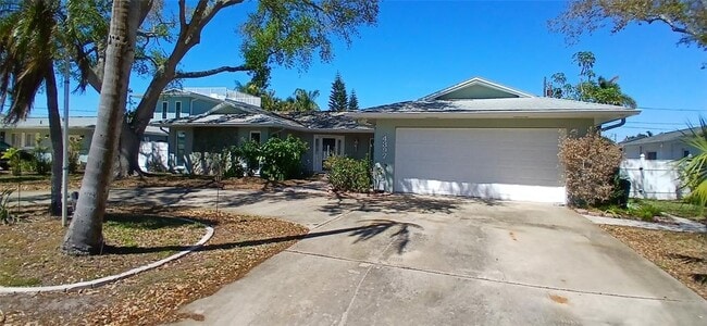 Building Photo - 4397 Harbor Hills Dr