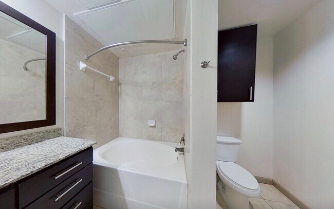 Photo - 206 McGowen St Unit 4302