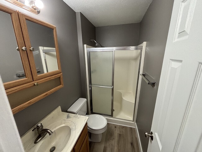 Photo - 271 Shellbark Dr