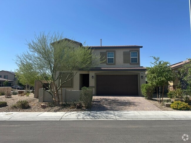 Building Photo - NW!! Solar!!  Gated!!  Bed and bath downst... Rental