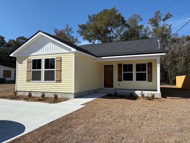 Building Photo - New 3-Bedroom Home Available Now