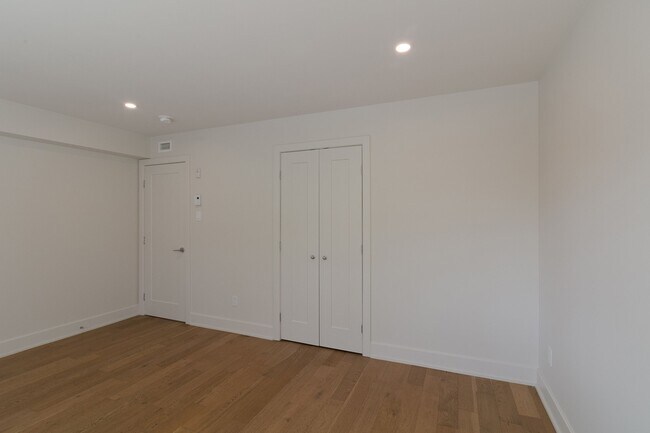 Photo - 37 Roosevelt Ave Unit 306