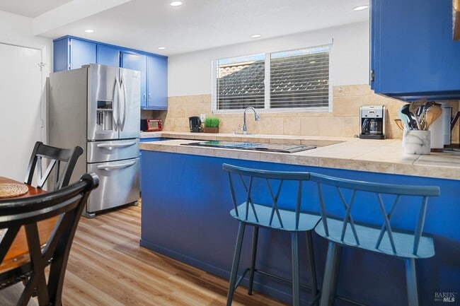 Photo - 940 Baird Rd