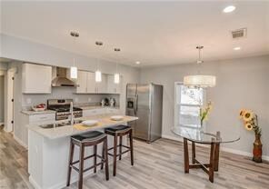 Photo - 6557 Hill St