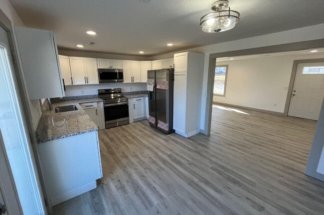 Photo - 424 N Clay St