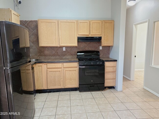 Photo - 121 N 12th Ave Unit 3