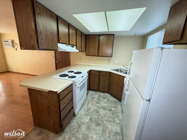 64 W Mead Ave Unidad B