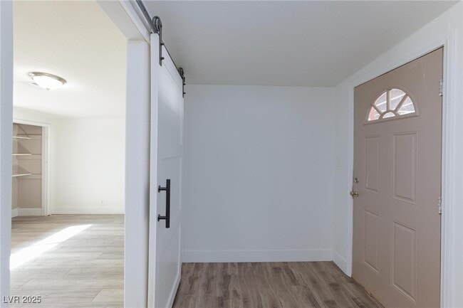 Photo - 1915 Balboa Ave