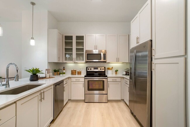 Photo - Allure at Southpark