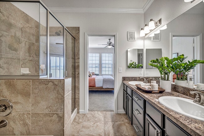 Avenues at Creekside, New Braunfels Texas - Avenues at Creekside