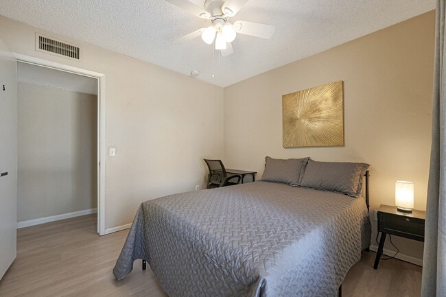 Photo - 14625 N 26th Ave