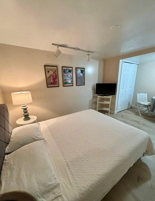 Photo - 129 Malaga Ave