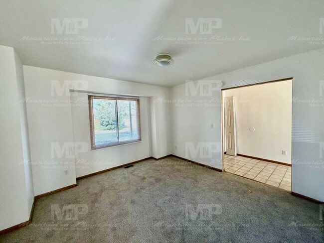 Photo - 4400 Vista Dr