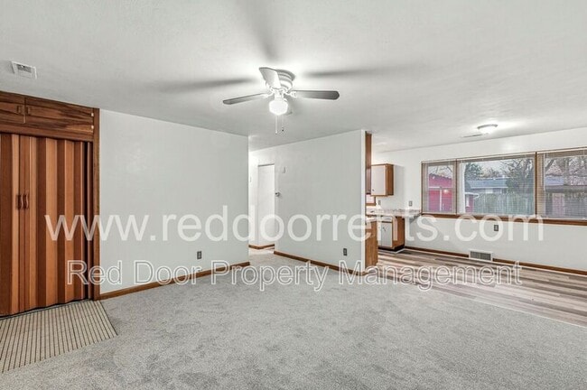 Photo - 1839 Fowler St