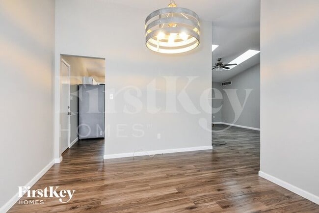 Photo - 16609 Green Pines Dr