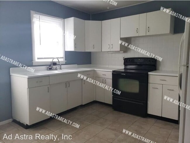 Affordable Raytown Home-Available in AUGUST!!