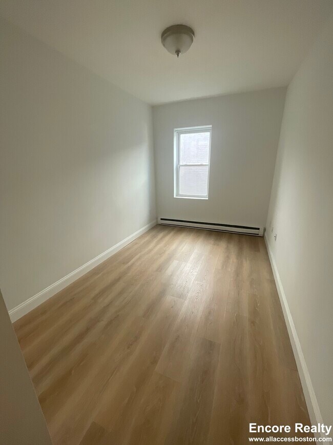 Photo - 111 Norway St Unit 310