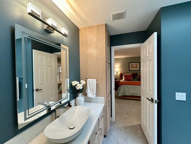 Photo - 9048 Gleneagle Dr