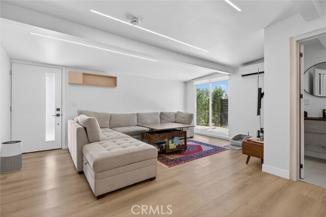 Photo - 10804 Paso Robles Ave