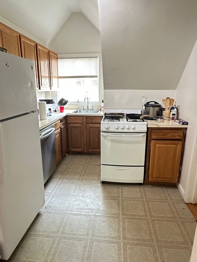 Photo - 27 Orkney Rd